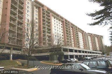 1st image of 3800 Powell Ln APT 1132