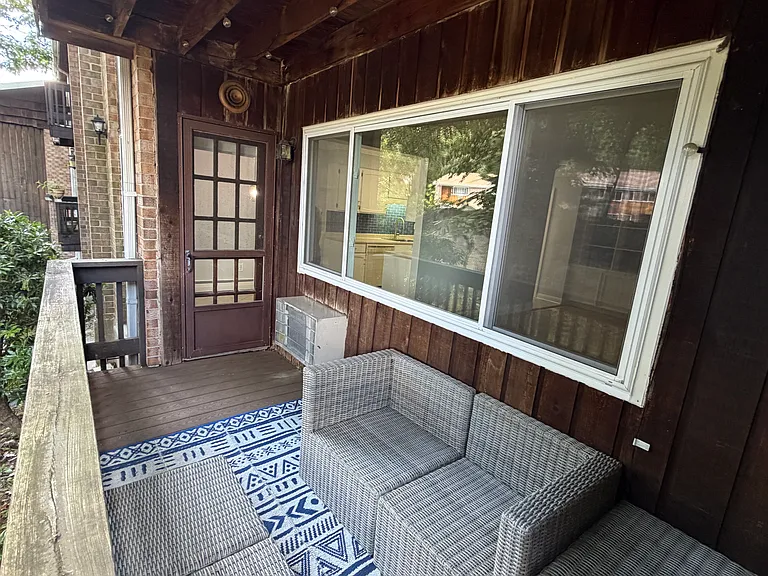 333 Vincellette St #27 — Photo 2
