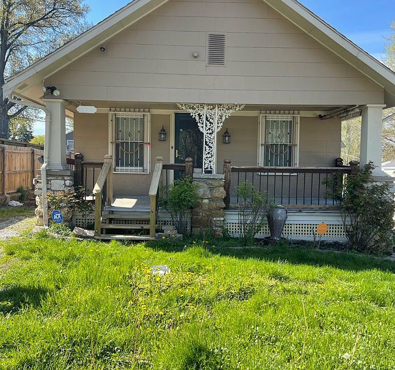 1st image of 5439 E 28th St