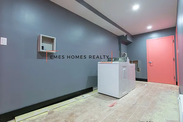 Rented by Emes Homes Realty LLC | media 9