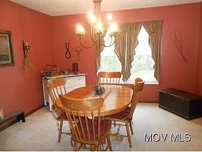 3rd image of 1490 Blennerhassett Hts