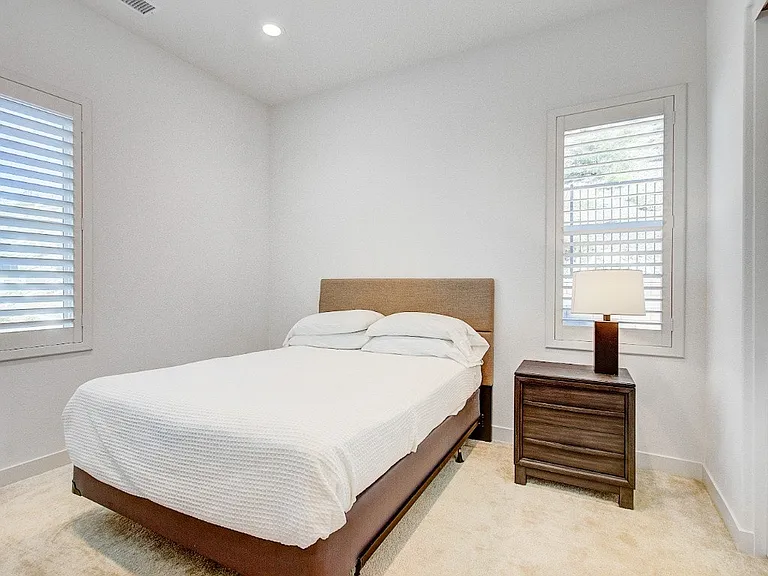 17700 Ridgeline Ct — Photo 9