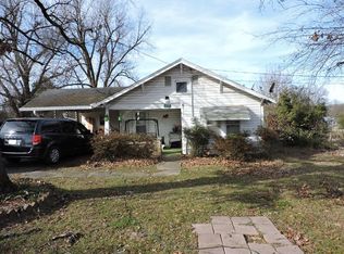 662 Elm St, Waldron, AR 72958