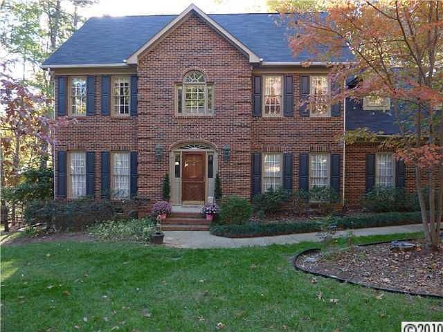 2nd image of 1212 Gateshead Ln