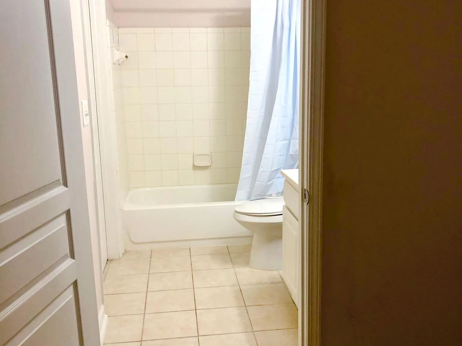2 bed, 1180 sqft, $1,600 — Photo 3