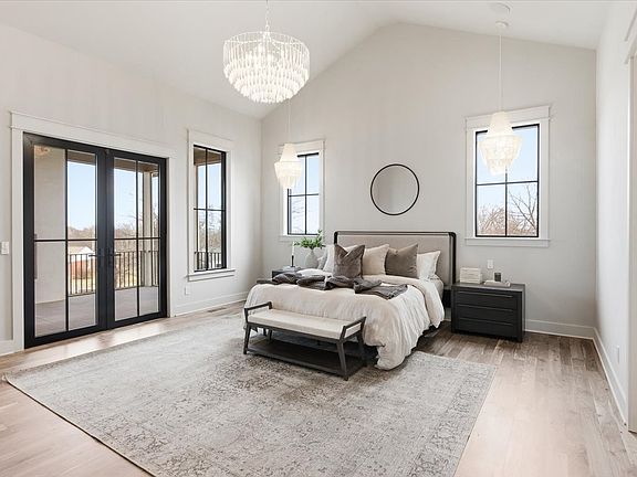 36th image of 818 Brentview Dr