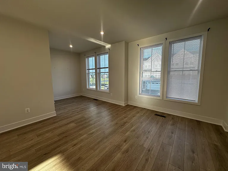 112 Galaxy — Photo 27