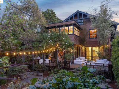 2743 Alcatraz Ave, Berkeley, CA, 94705