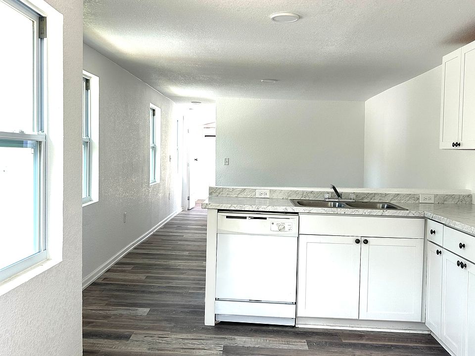 1st image of 2524 52nd St S #2A