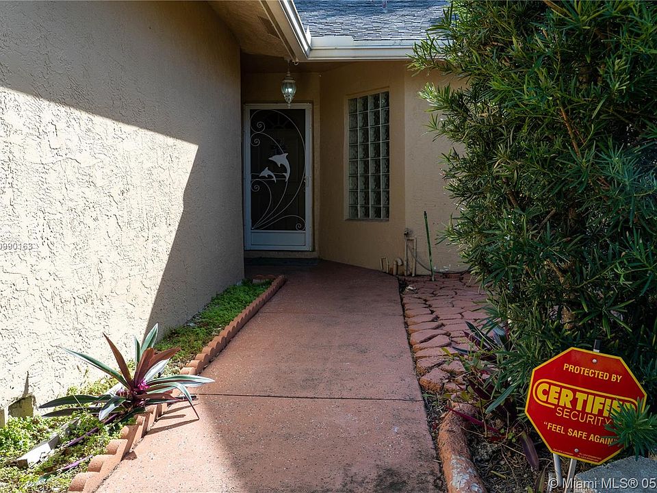 1st image of 9730 NW 76th #9730