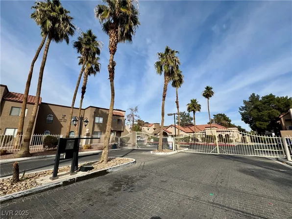 2964 Juniper Hills Blvd Unit 202, Las Vegas, NV 89142