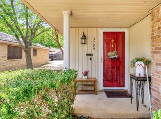 5706 Bramblewood Ct, Arlington, TX 76017