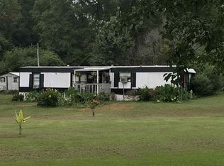 35 Henson Cir, Carrollton, GA 30117