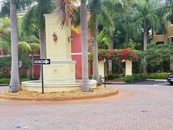 5th image of 1207 Coastal Bay Blvd
