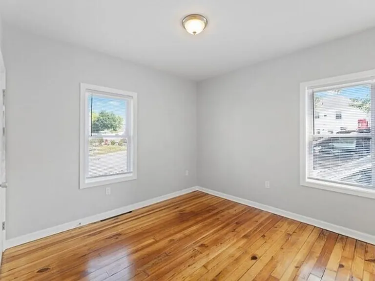 75 John St #1 — Photo 6