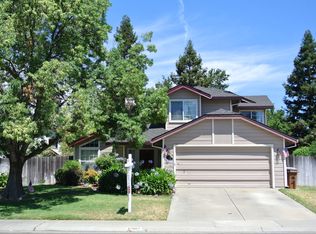 6907 Seasons Dr, Elk Grove, CA 95758