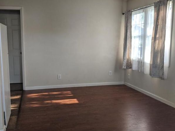 1023 S Delphos St #2