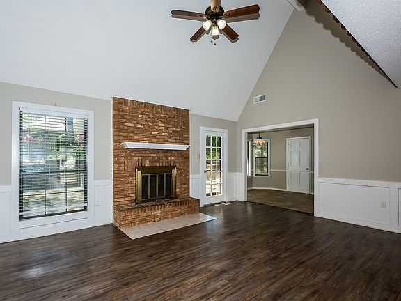 4th image of 8169 Cairn Dr