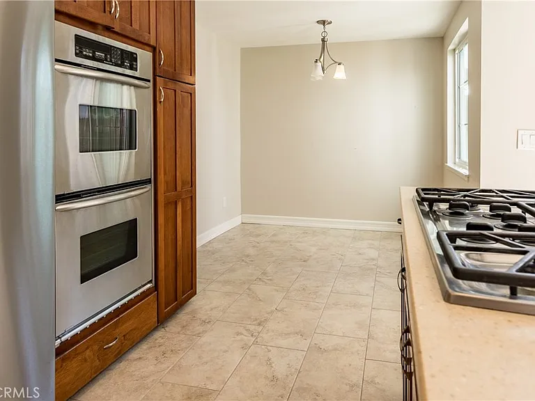 25145 Daisy Ave — Photo 11