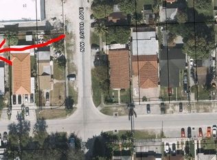 3529 NW 34th St, Miami, FL 33142