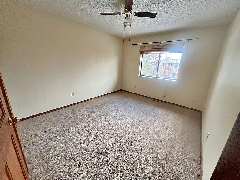 3400 Canyon Dr #2E — Photo 9