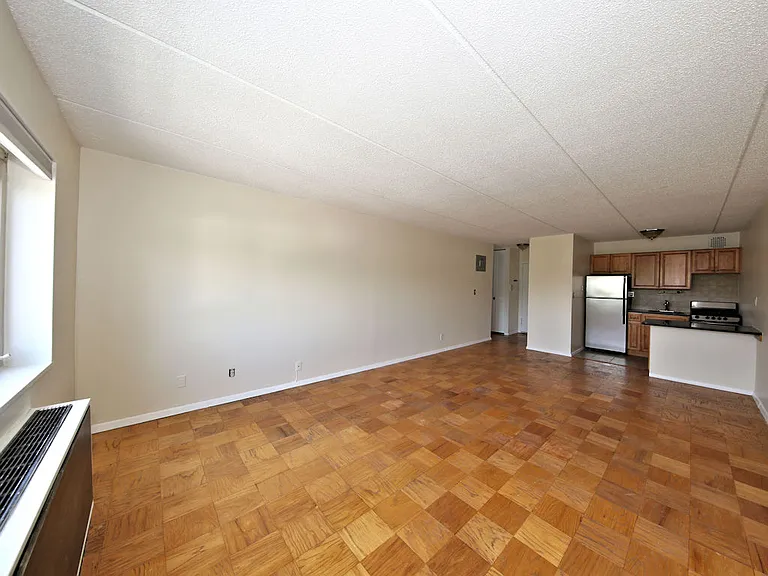480 Halstead Ave #N — Photo 3
