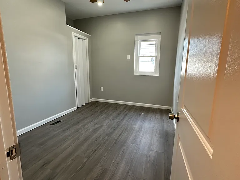 1817 Hummock Ave #1 — Photo 2