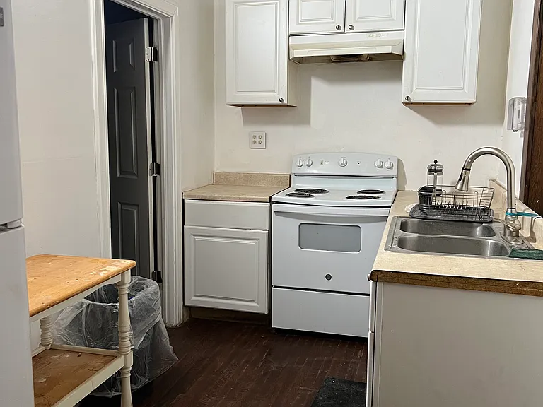 310 Roup Ave #1A — Photo 18