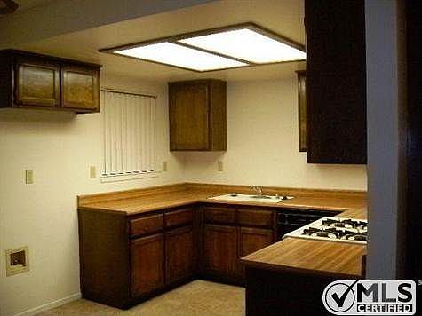 3rd image of 15735 Tokay St