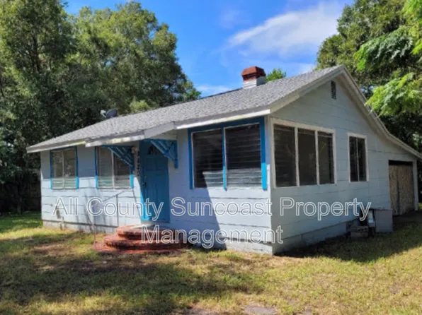 3820 Tifton St N, Saint Petersburg, FL 33714
