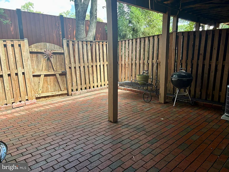 3847 Watkins Mill Dr — Photo 30