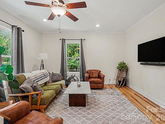 3rd image of 317 McCardell St #10