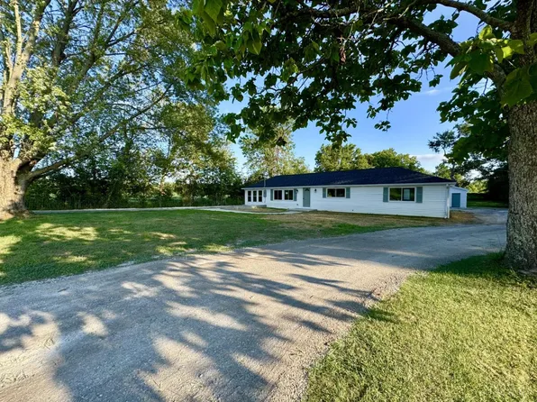 2363 Crane Schoolhouse Rd, Bethel, OH 45106