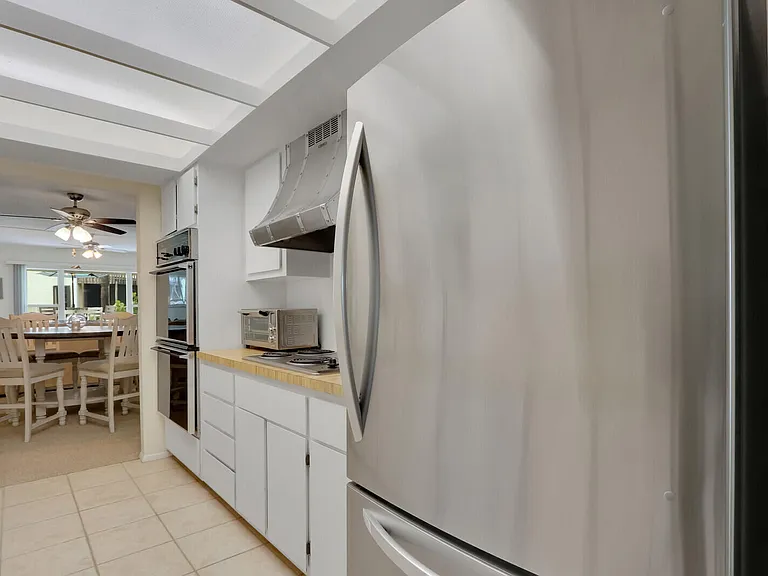 2051 NE Ocean Blvd #A12 — Photo 8