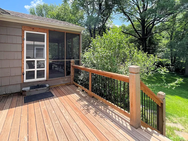 2535 W 91st St — Photo 22
