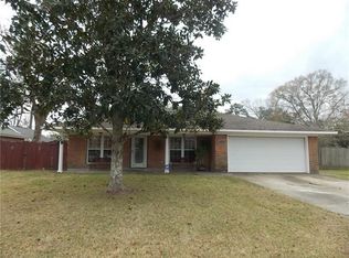 1496 Hermadel Dr, Slidell, LA 70460