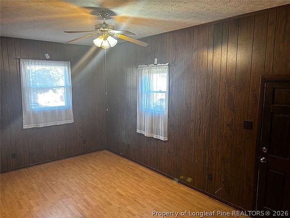 4th image of 854 Stoneykirk Dr