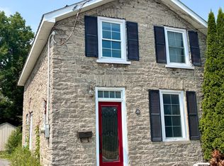 20 Murney St, Belleville, ON K8P 3N6