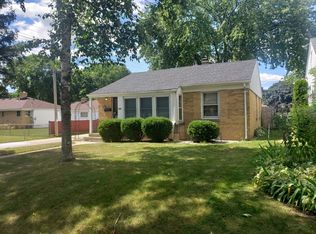 4821 N 73rd St, Milwaukee, WI 53218