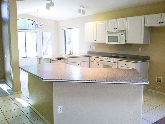 Functional Kitchen