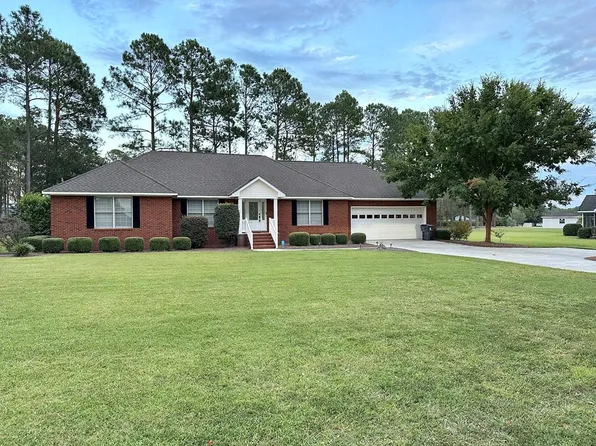 120 Leyland Dr, Broxton, GA 31519