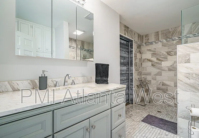 2215 Spalding Dr #TERRACE LVL — Photo 20