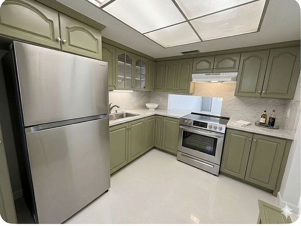1st image of 19501 NW 2nd Ave #1503