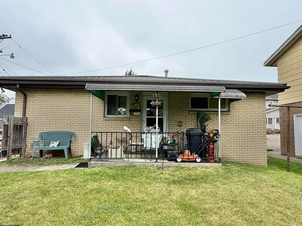520 Mahan Ave, Follansbee, WV 26037
