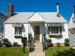 13060 222nd St, Springfield Gardens, NY 11413