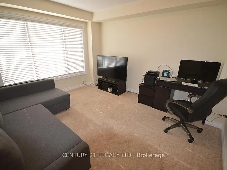 420 Linden Dr #2 — Photo 20