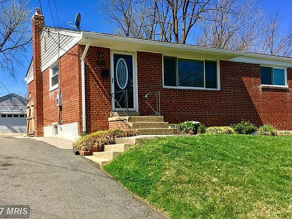 3rd image of 3924 Tedrich Blvd