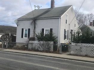 6-8 Esmond St, Smithfield, RI 02917