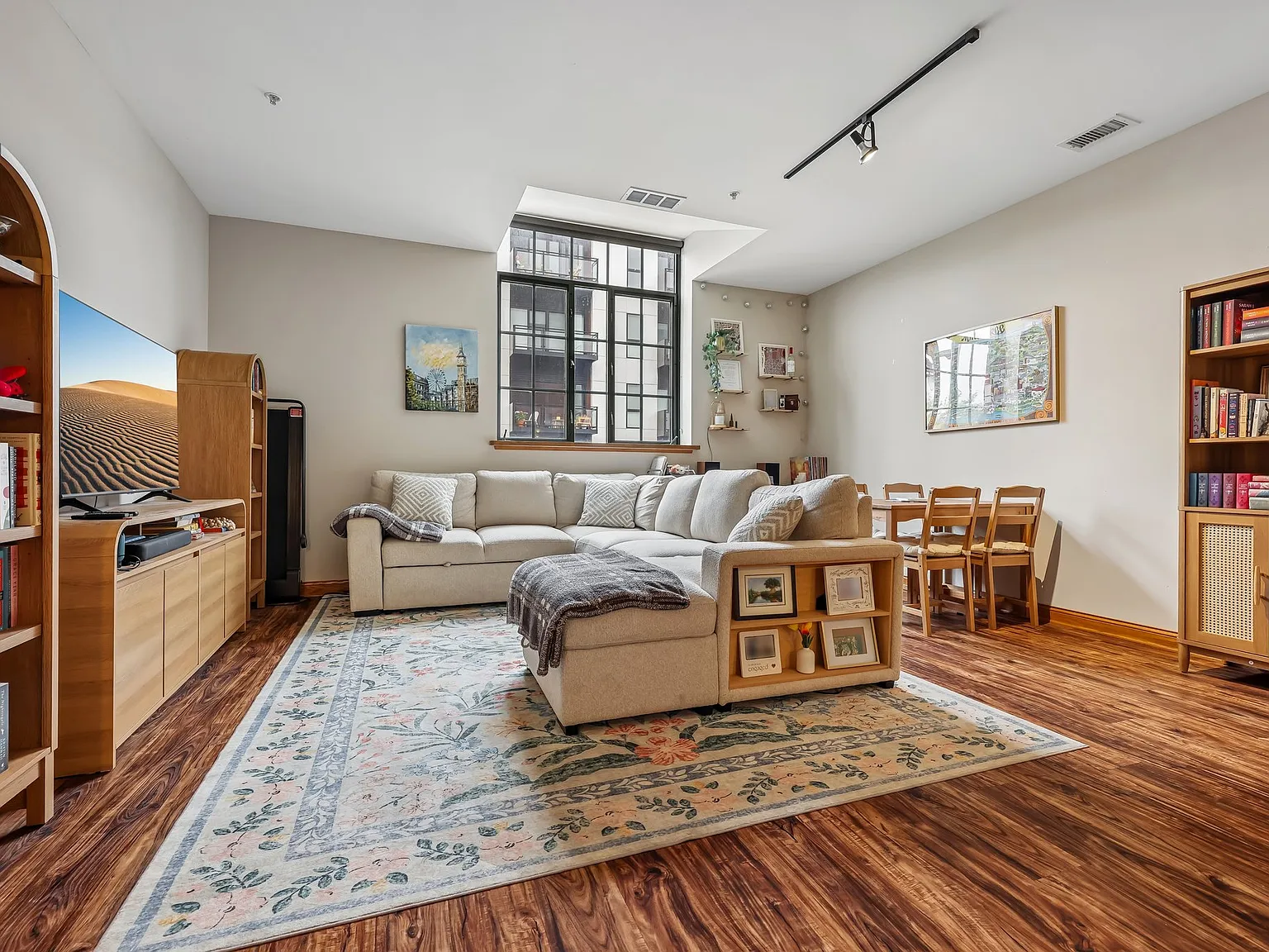 Historic Fifth Ward Lofts — Photo 2
