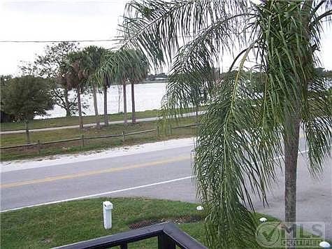 3rd image of 3360 Lake Osborne Dr APT 202